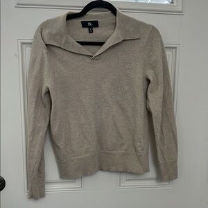 Banana Republic Cream V-Neck Sweater